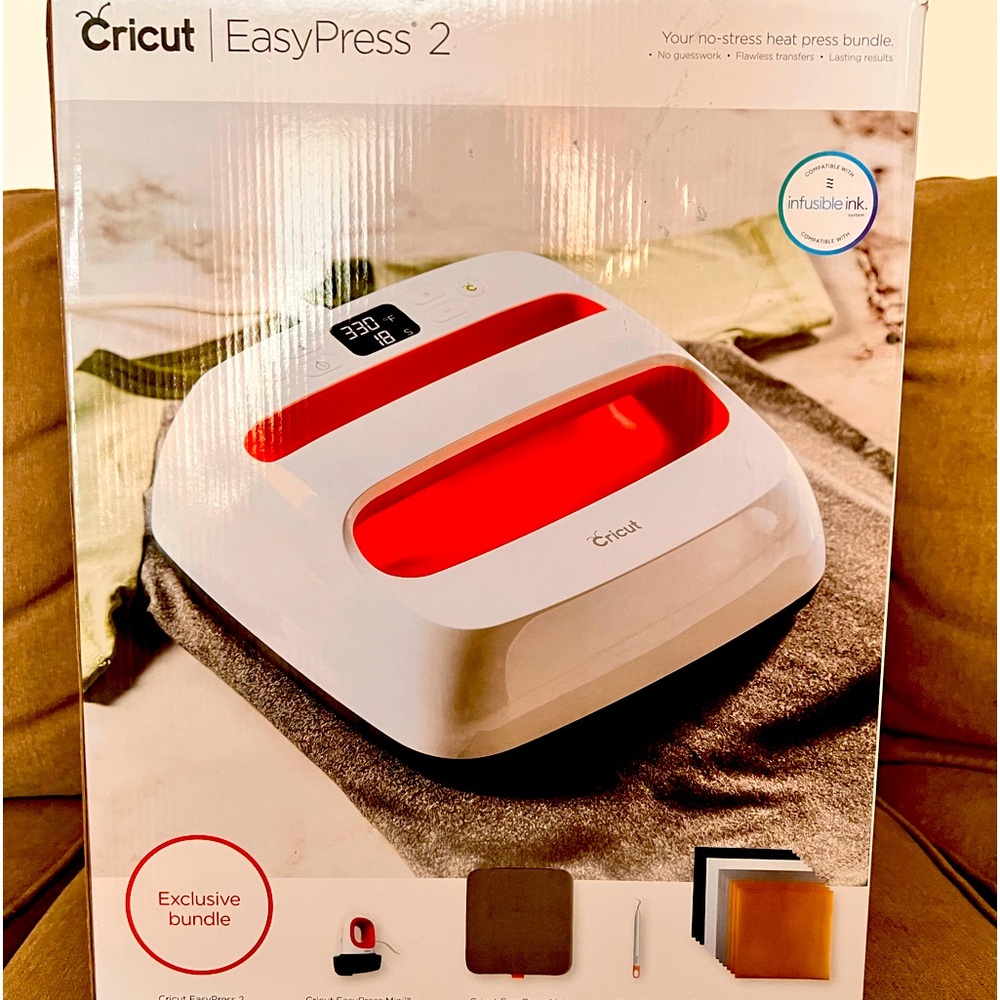 Circut EasyPress 2 bundle